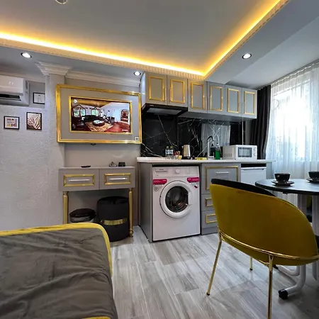 Taksim Larissa Апарт-отель
