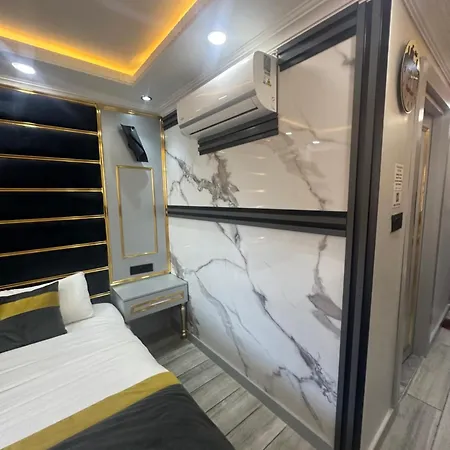 Taksim Larissa Апарт-отель 4*