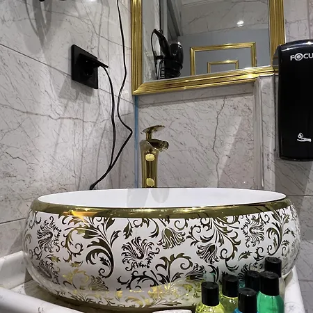 Taksim Larissa 4* Стамбул