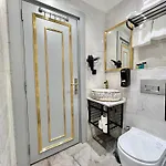 公寓式酒店 Taksim Larissa 4*