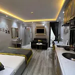 Taksim Larissa