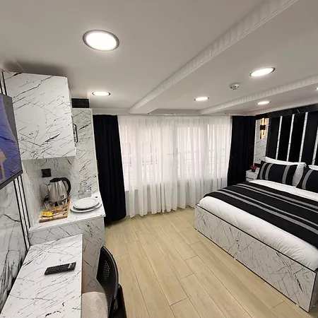 Taksim Larissa 4*