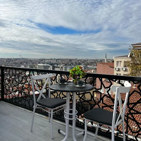 Apartmanhotel Taksim Larissa